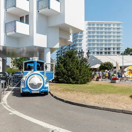 Sea Lagoon Promenada Gwiazd Miedzyzdroje-sannel For Rent